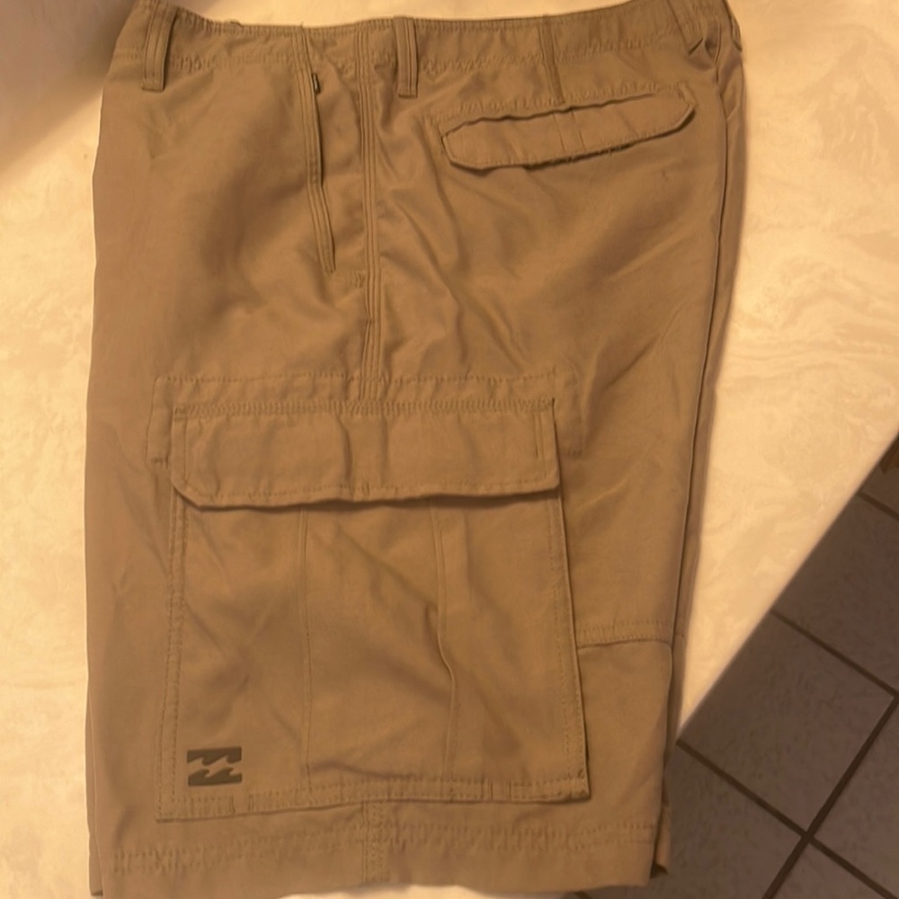 Billabong submersibles board shorts
